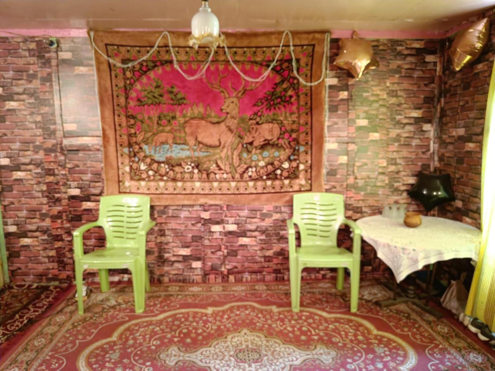 Hotel Island Srinagar  Bagian luar foto